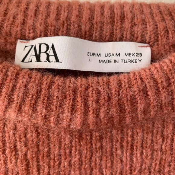 Zara Cropped Sweater - Picture 3 of 3